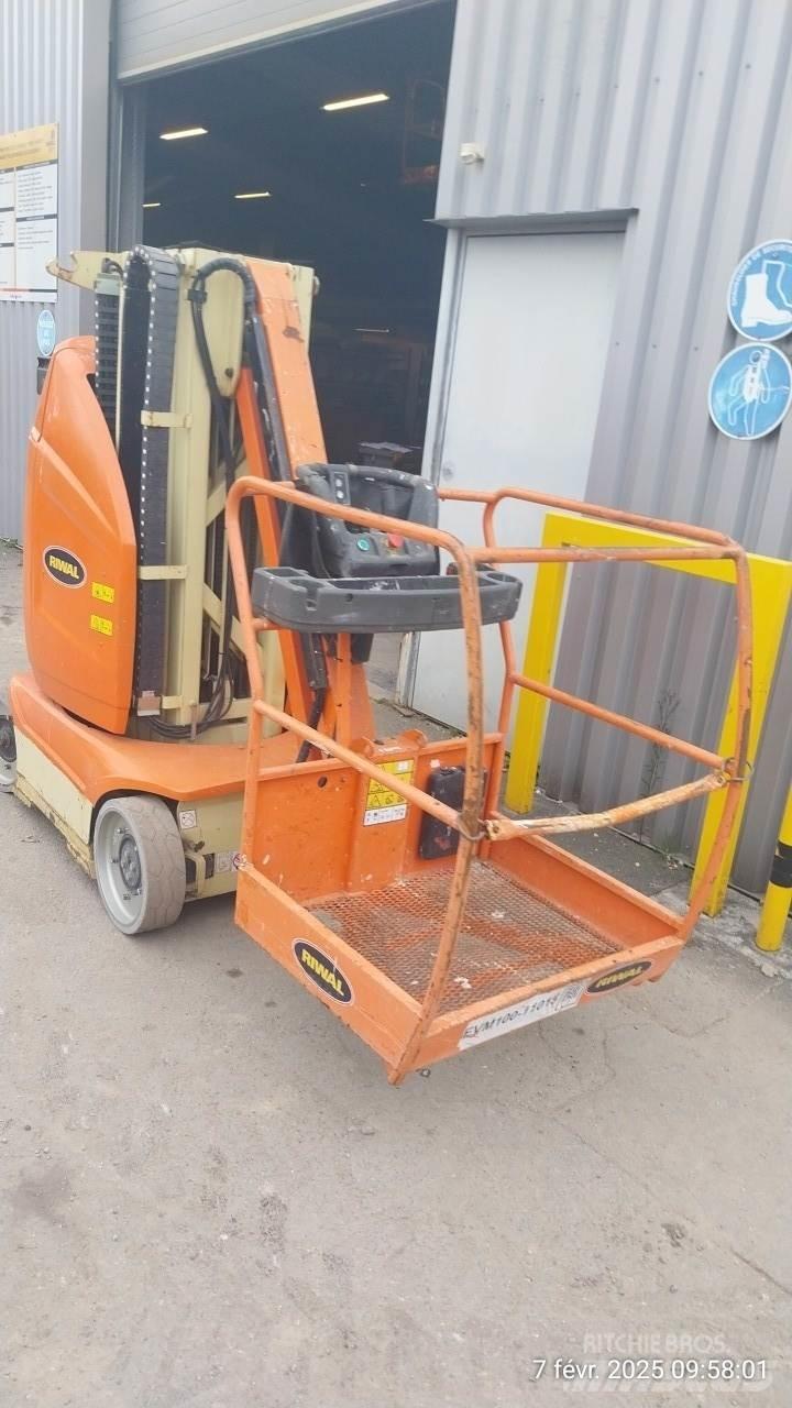 JLG T10E 기타 승강기와 플랫폼