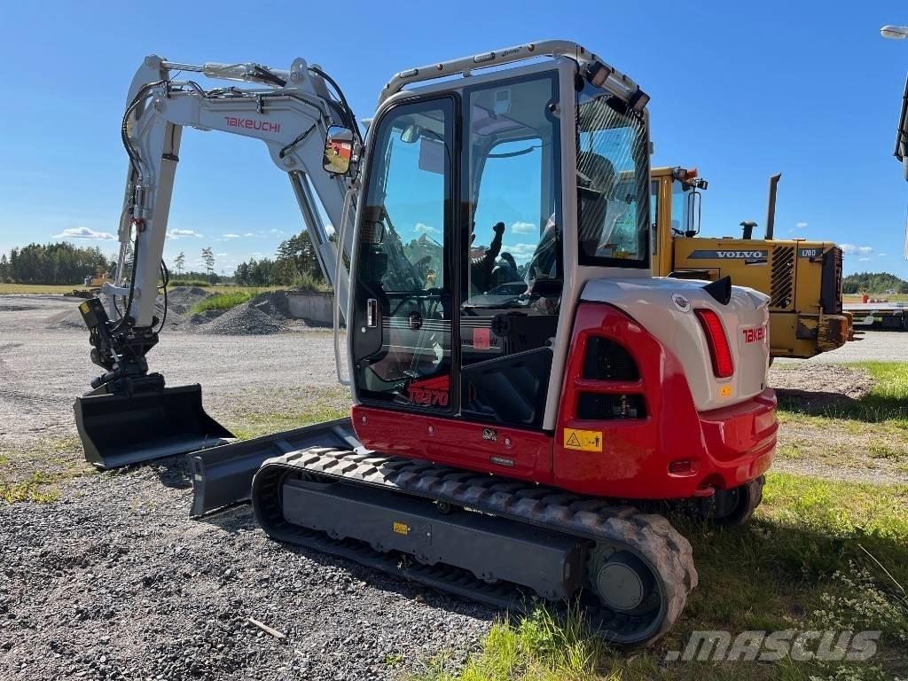 Takeuchi TB 370 중형굴삭기 7톤-28톤