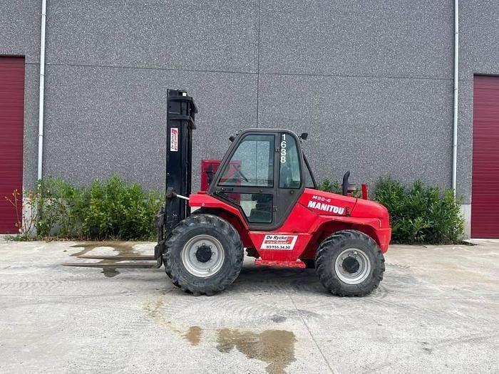 Manitou M 50.4 험지용 트럭