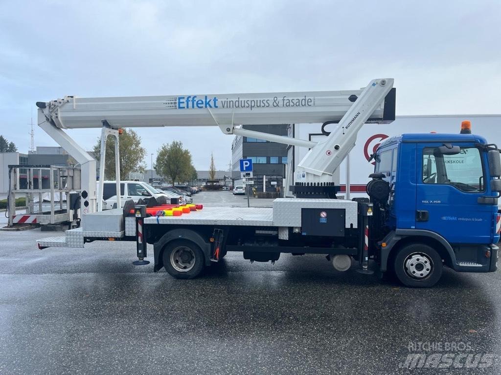 Ruthmann T 330 트럭 탑재 고소작업대