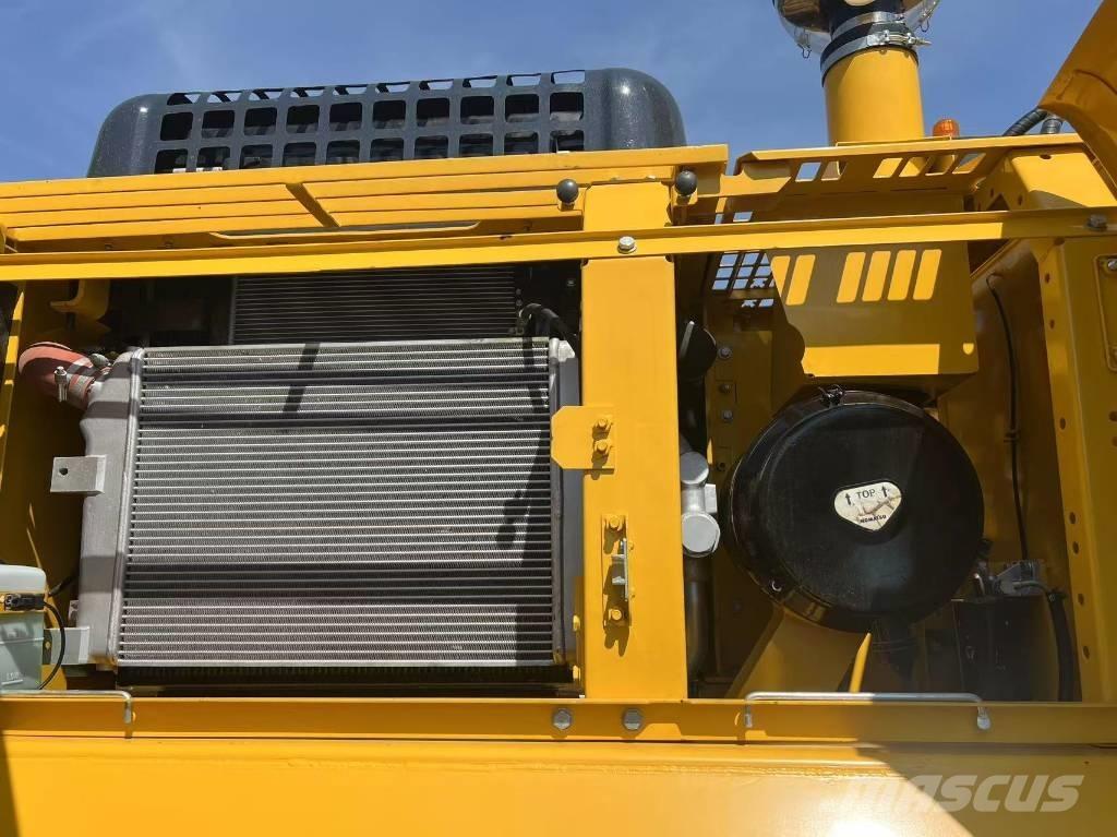 Komatsu PC 300 대형 굴삭기 29톤 이상