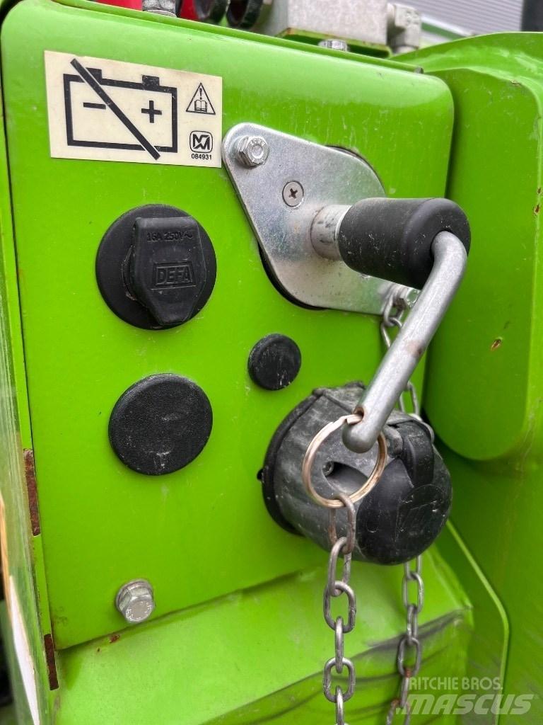 Merlo P 27.6TOP 텔러 핸들러
