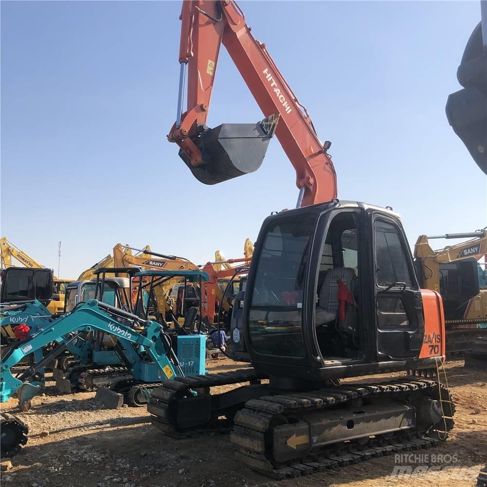 Hitachi ZX70-5A 중형굴삭기 7톤-28톤