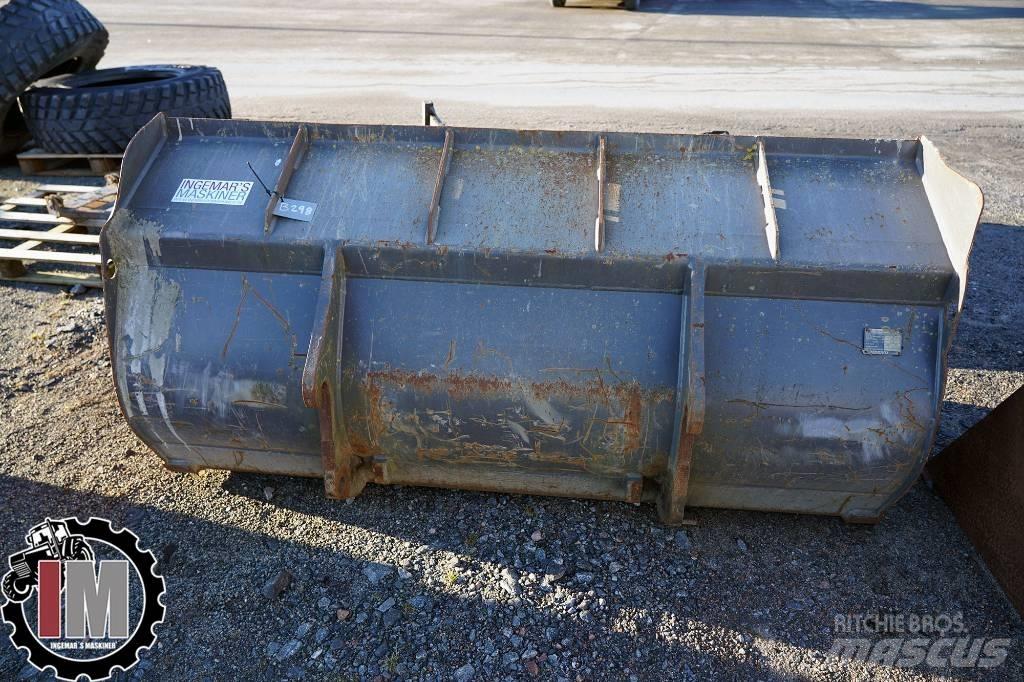 Volvo L30 Skopa 버켓