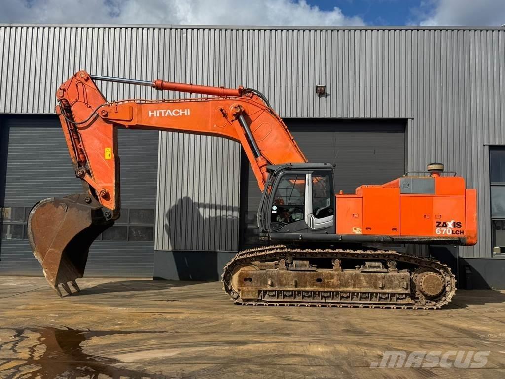 Hitachi ZX670LCH-3 대형 굴삭기 29톤 이상