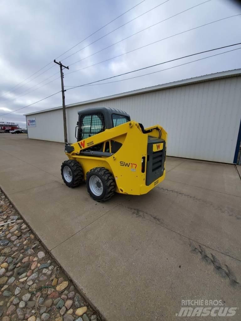 Wacker Neuson SW17  스키드로더