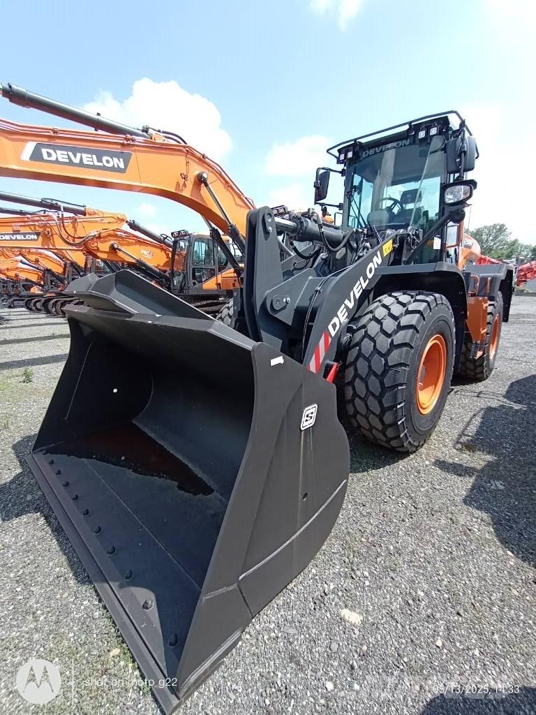 Develon DL 280-7  휠로우더