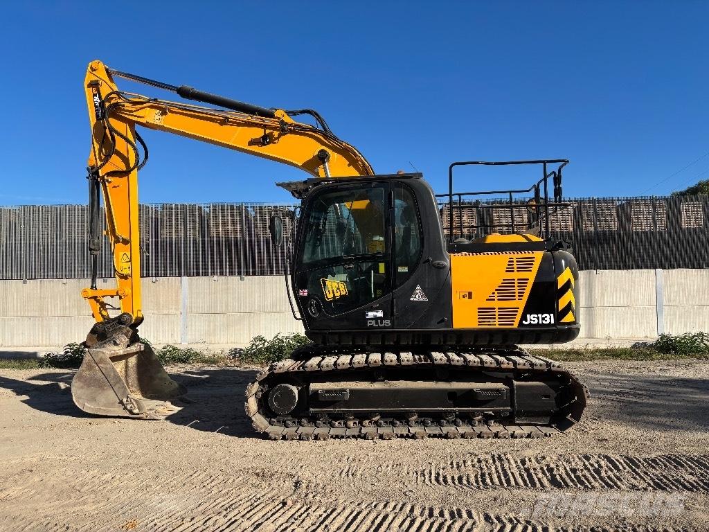 JCB JS 131 LC 대형 굴삭기 29톤 이상