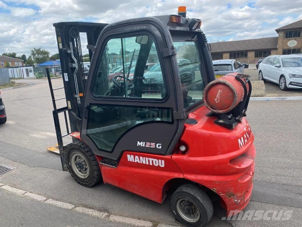 Manitou MI 25 G LPG 지게차