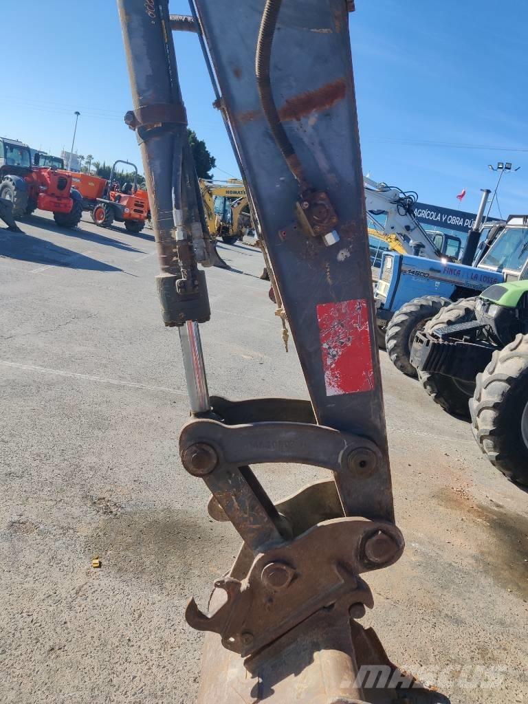 Volvo ECR 88 PLUS 중형굴삭기 7톤-28톤