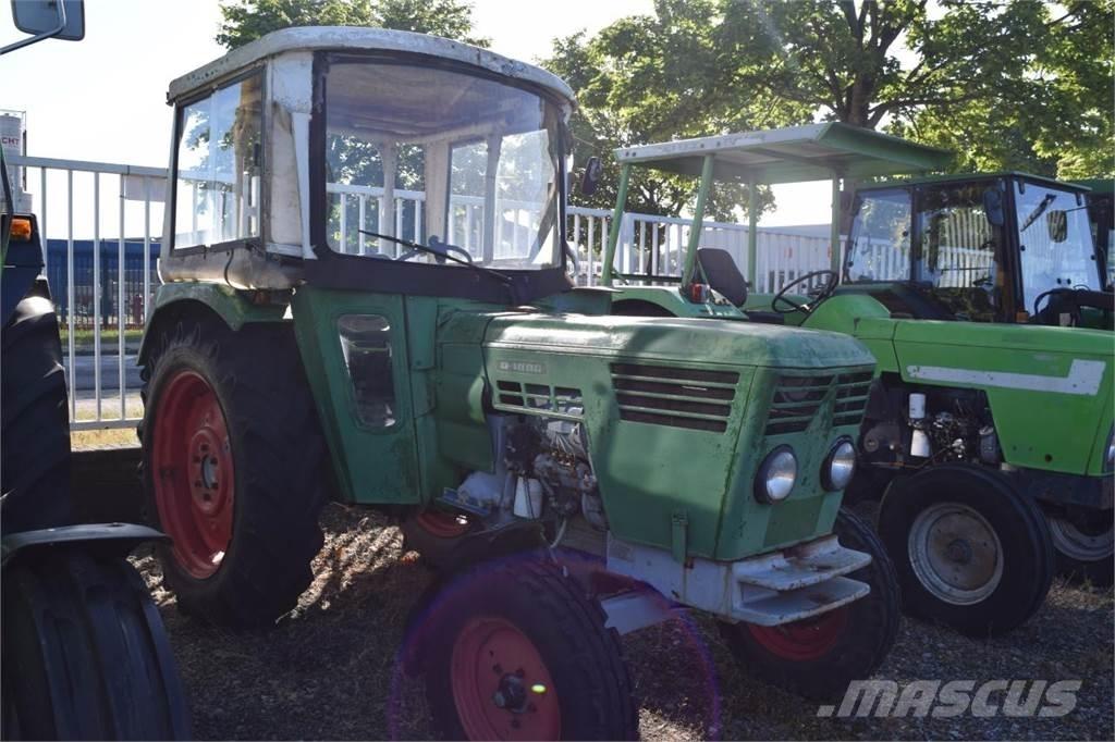 Deutz-Fahr D4006 트랙터