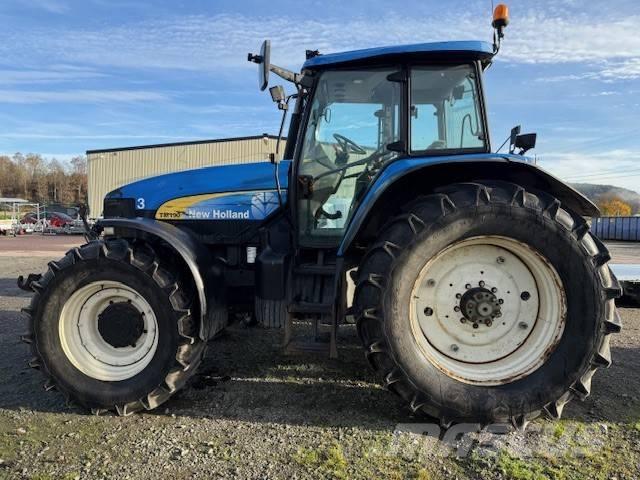 New Holland TM 190 트랙터