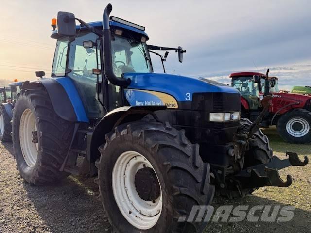 New Holland TM 190 트랙터