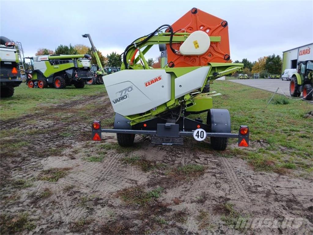 CLAAS Trion 660 TT 콤바인 수확기
