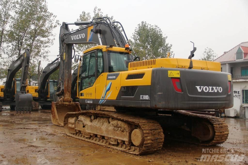 Volvo EC 300 대형 굴삭기 29톤 이상