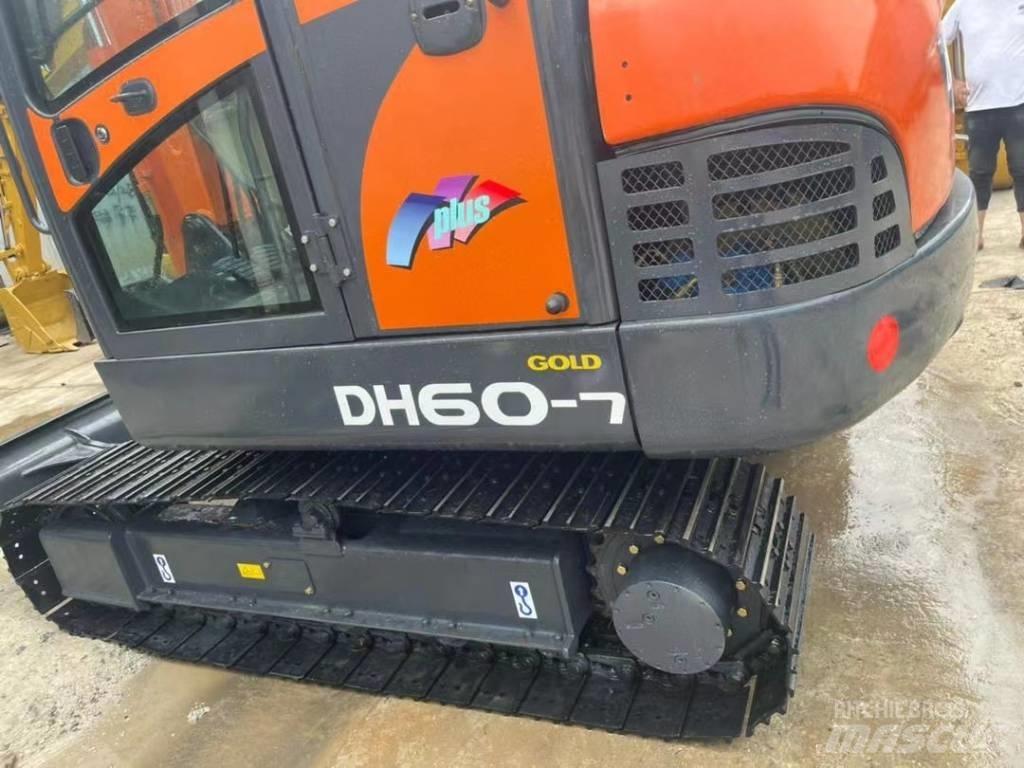 Doosan DH 60-7 소형 굴삭기 7톤 미만