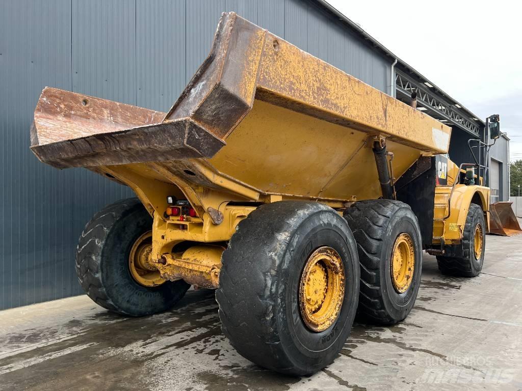 CAT 735B 연결식 홀러