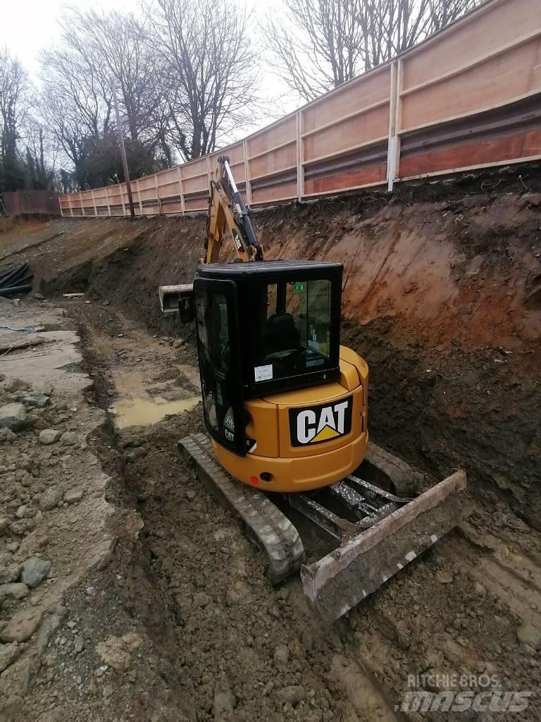 CAT 303.5 소형 굴삭기 7톤 미만