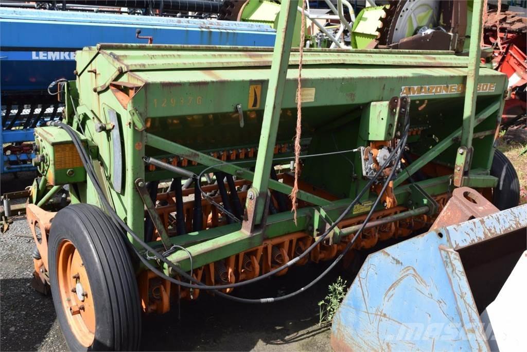 Amazone D8/30E 드릴