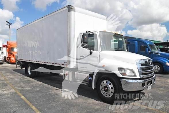 Hino 268A 트랙터 유닛