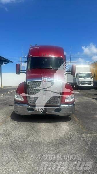 Kenworth T680 트랙터 유닛