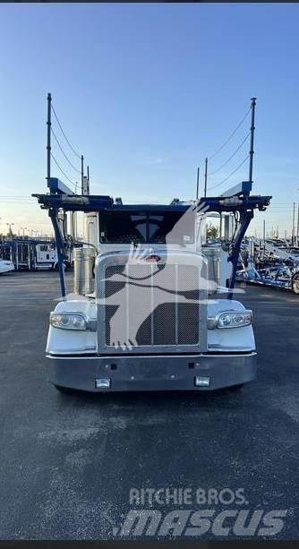 Peterbilt 388 건설 장비 - 기타