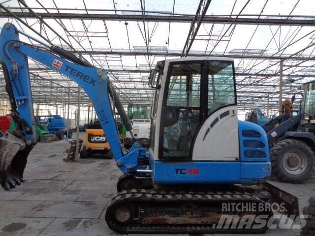 Terex TC48 소형 굴삭기 7톤 미만