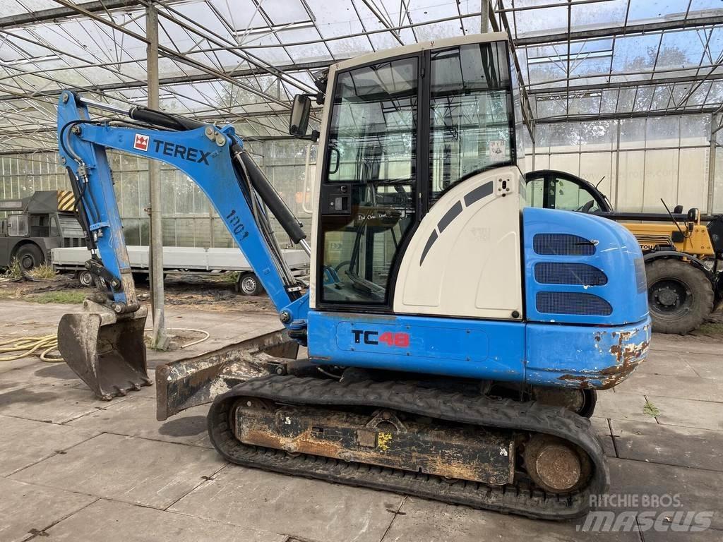 Terex TC48 소형 굴삭기 7톤 미만