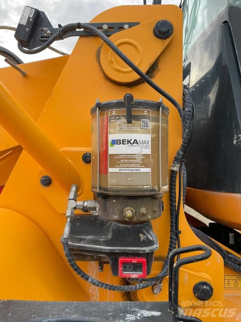 Hyundai HL960XT  휠로우더