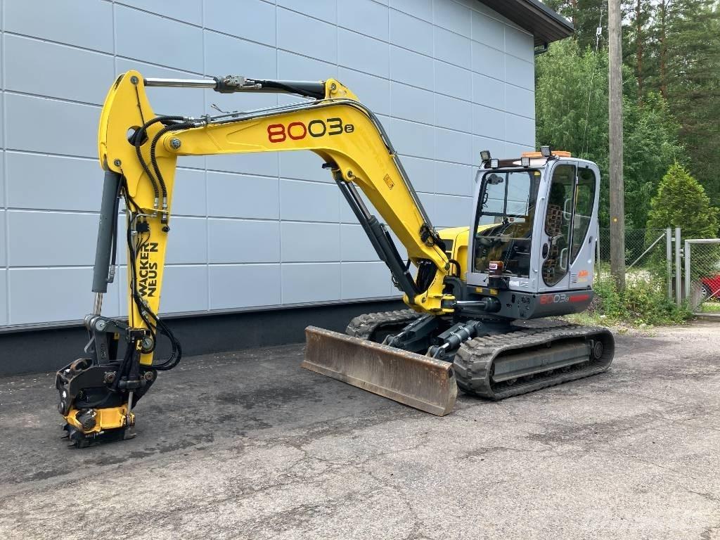 Wacker Neuson 8003-2 중형굴삭기 7톤-28톤