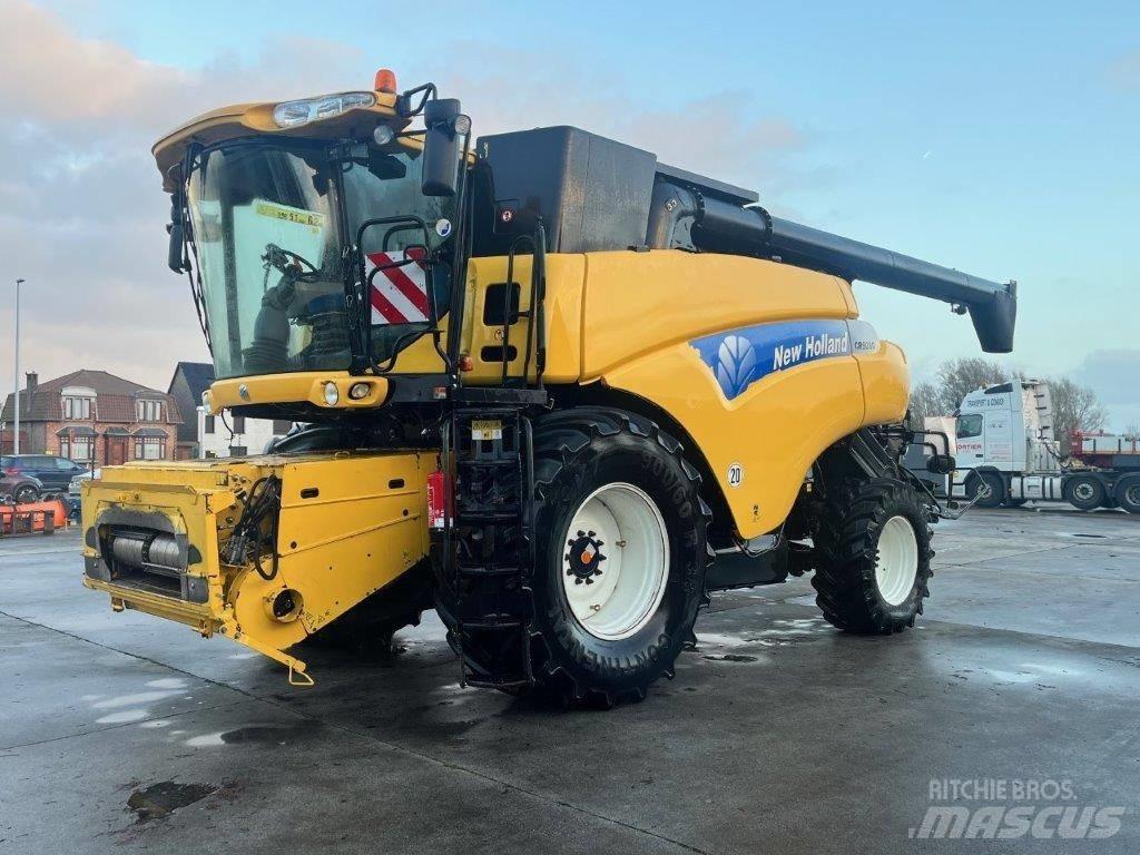 New Holland CR 9080 콤바인 수확기