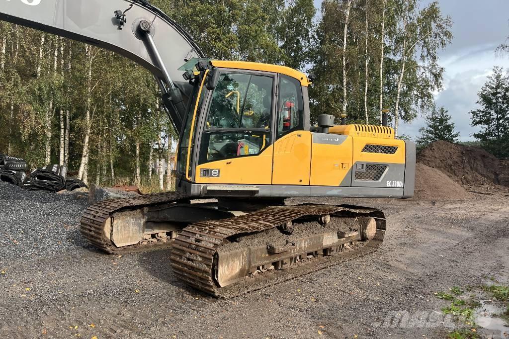 Volvo EC 220 DL 대형 굴삭기 29톤 이상