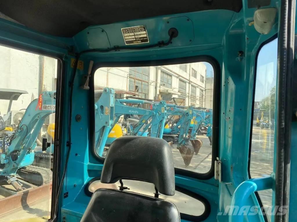 Kubota U35 소형 굴삭기 7톤 미만