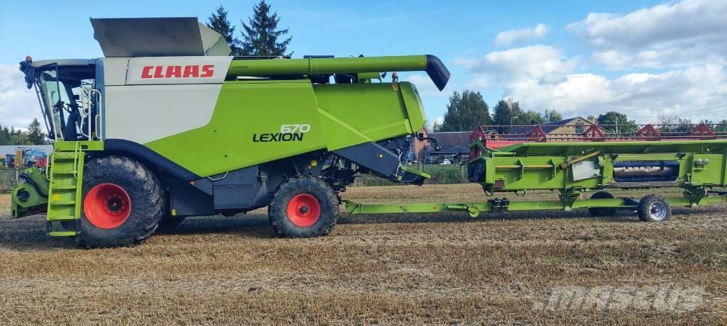 CLAAS Lexion 670 콤바인 수확기