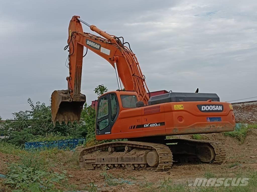 Doosan DX420LC 중형굴삭기 7톤-28톤