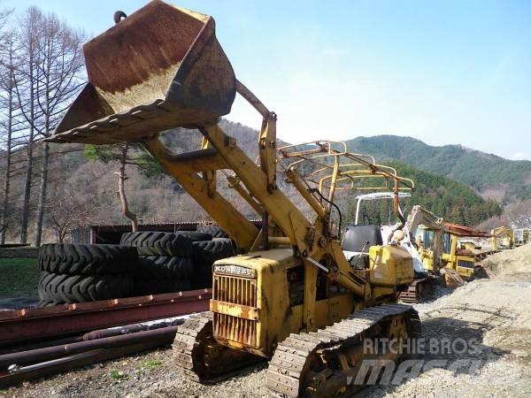 Komatsu D20S-3 크롤러 도저