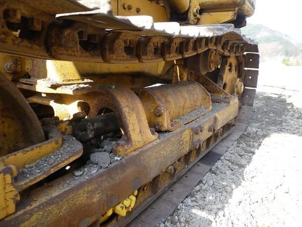 Komatsu D20S-3 크롤러 도저
