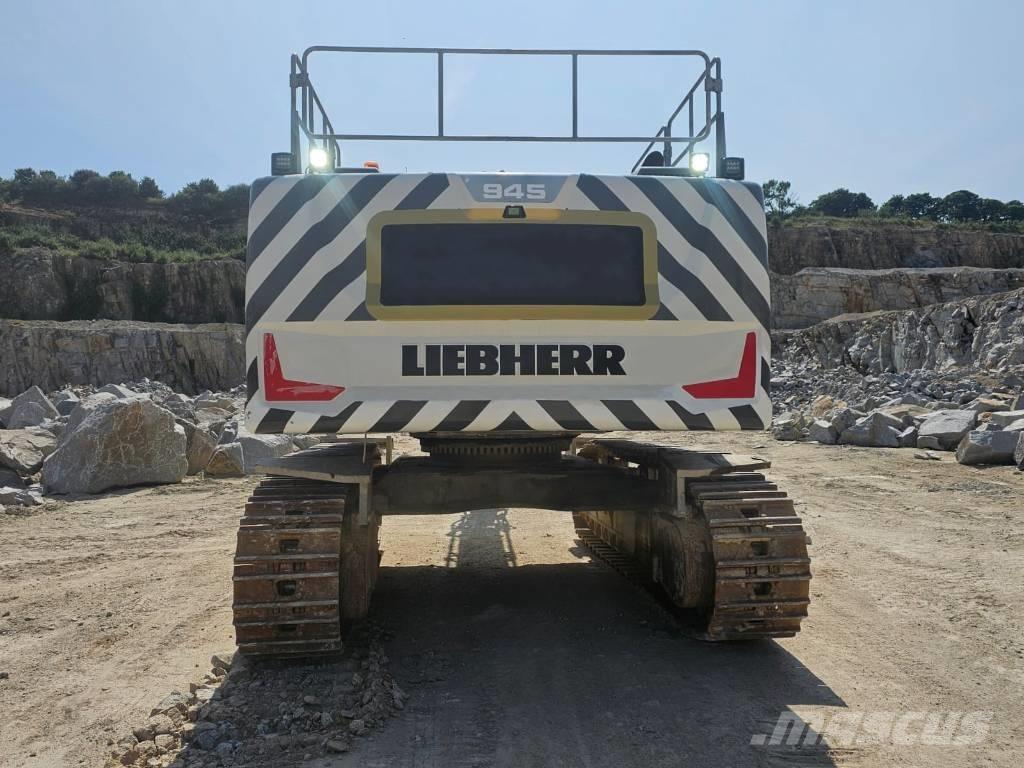 Liebherr R 945 대형 굴삭기 29톤 이상