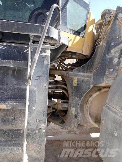 Komatsu WA475-10  휠로우더