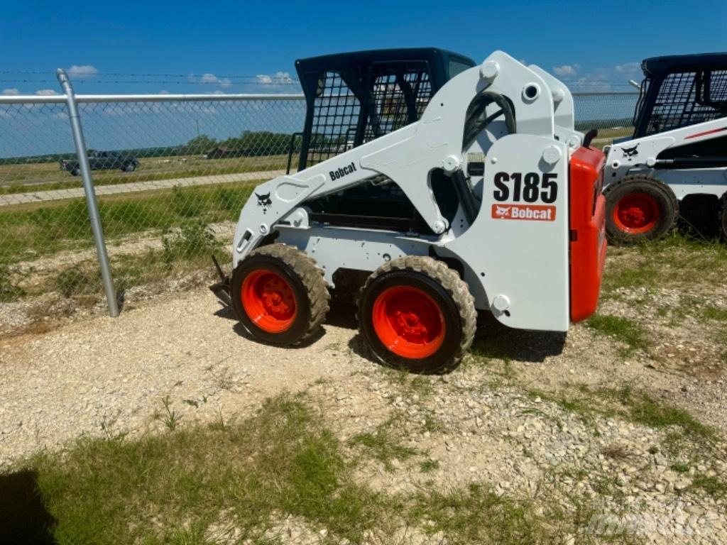 Bobcat S 185  스키드로더