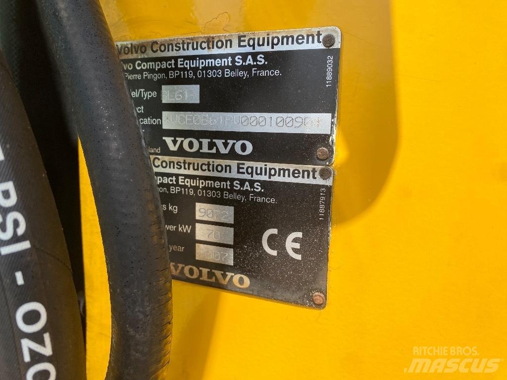 Volvo BL 61 백호로더