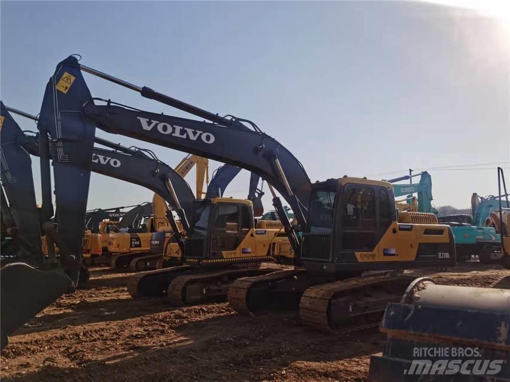 Volvo EC210D 대형 굴삭기 29톤 이상