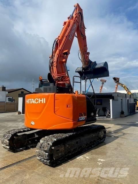 Hitachi 135 US-6 대형 굴삭기 29톤 이상