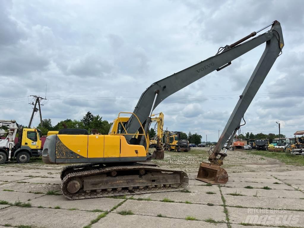 Volvo EC 240 LR 롱리치 굴삭기