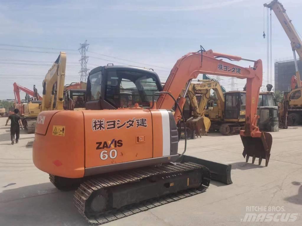 Hitachi ZX 60 소형 굴삭기 7톤 미만