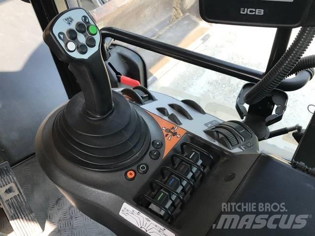 JCB 4190 FASTRAC 트랙터