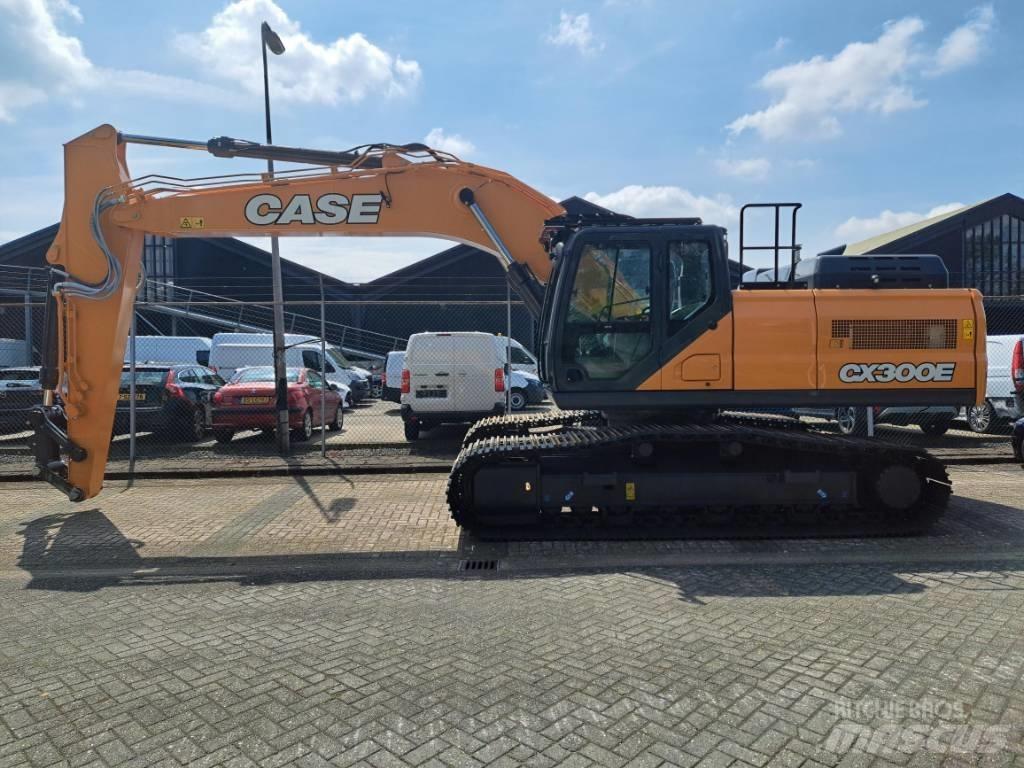 CASE CX300E 대형 굴삭기 29톤 이상