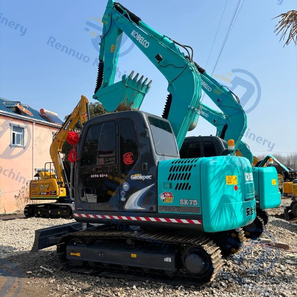 Kobelco SK75 대형 굴삭기 29톤 이상