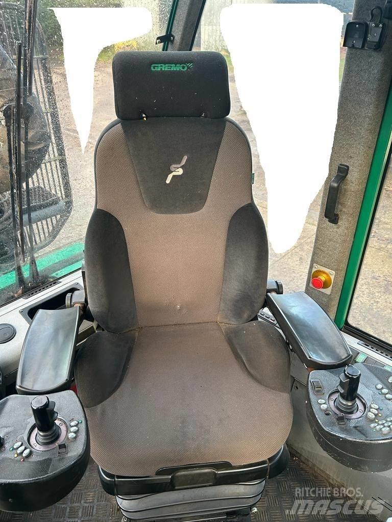 Gremo 1250 F 원목 포워더