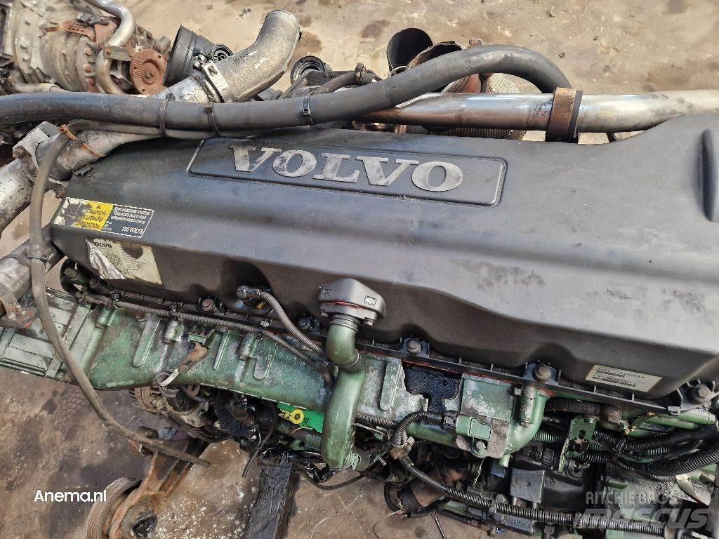 Volvo D9B 엔진
